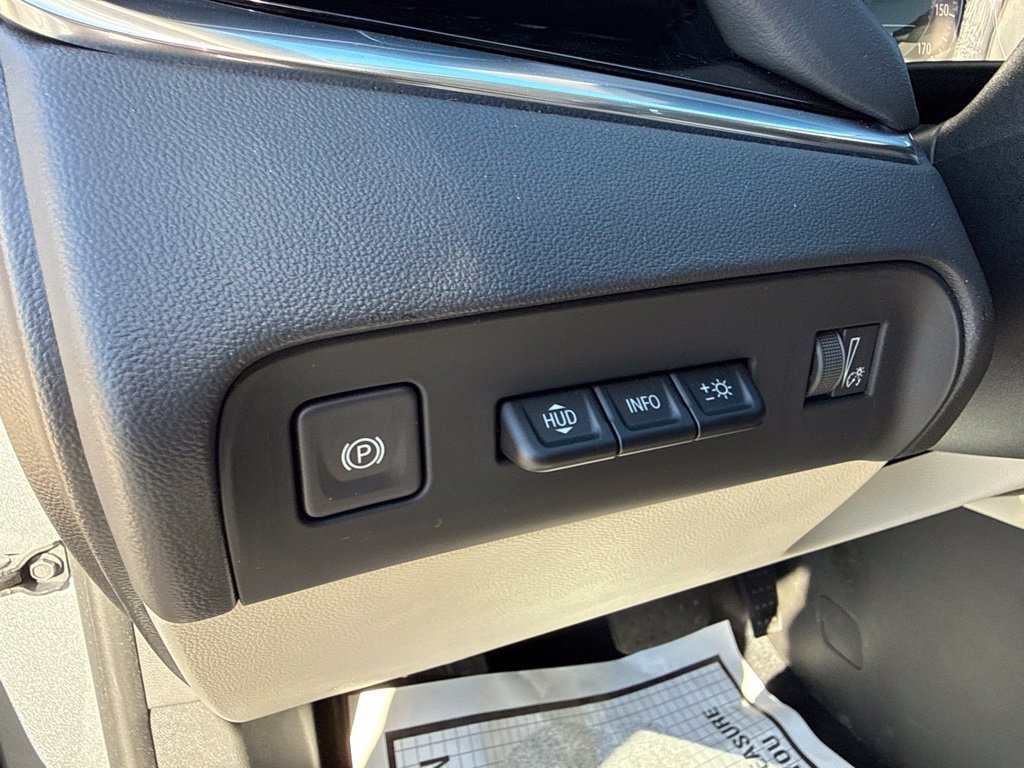 Used 2024 Buick Enclave Avenir w/ Avenir Technology Package AWD/4WD image 24