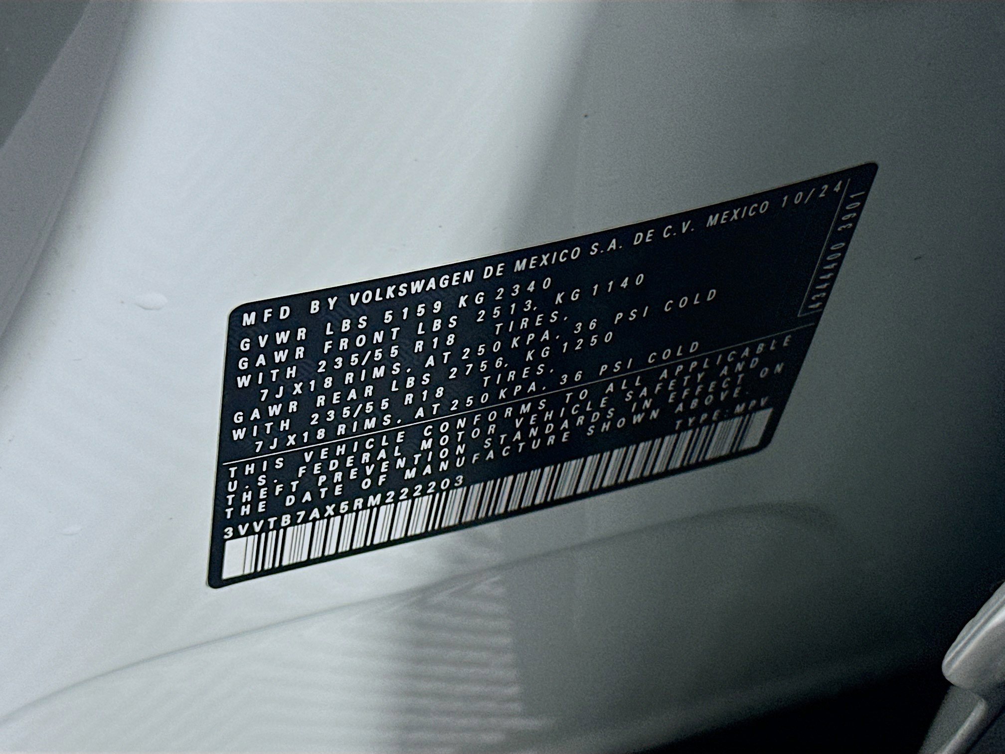 Used 2024 Volkswagen Tiguan Wolfsburg Edition image 12