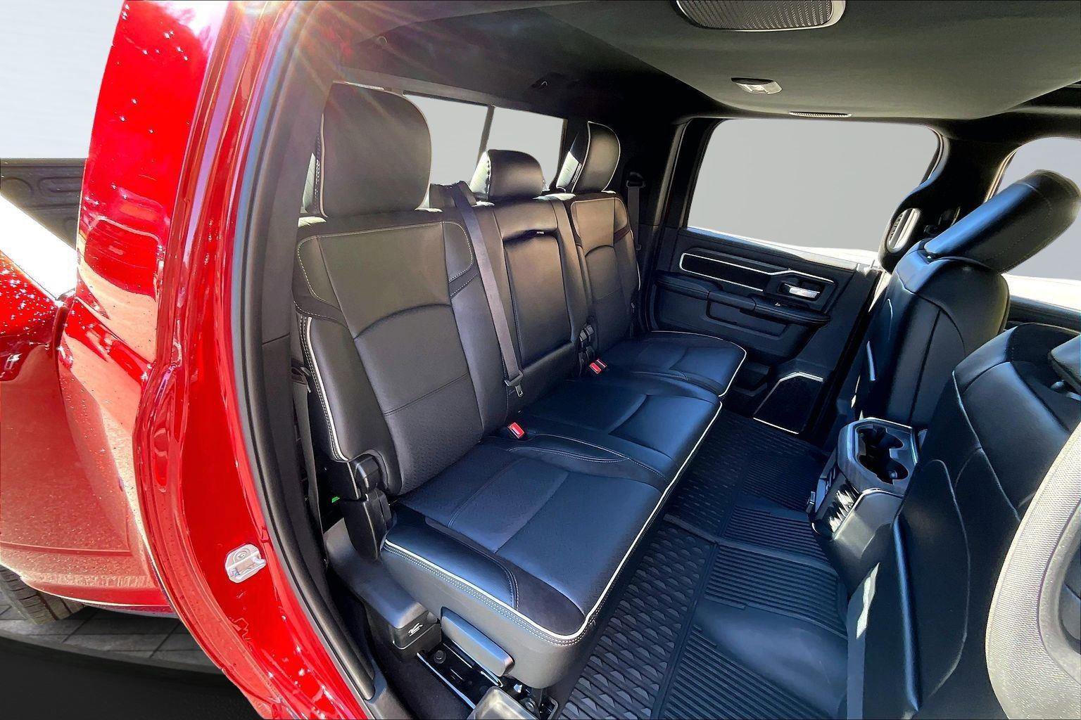 New 2026 RAM 3500 Laramie w/ Towing Technology Group image 10