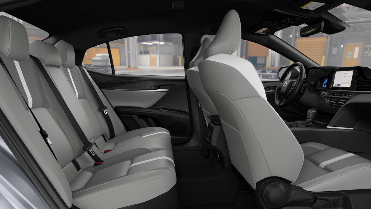 New 2026 Toyota Camry SE FWD image 2