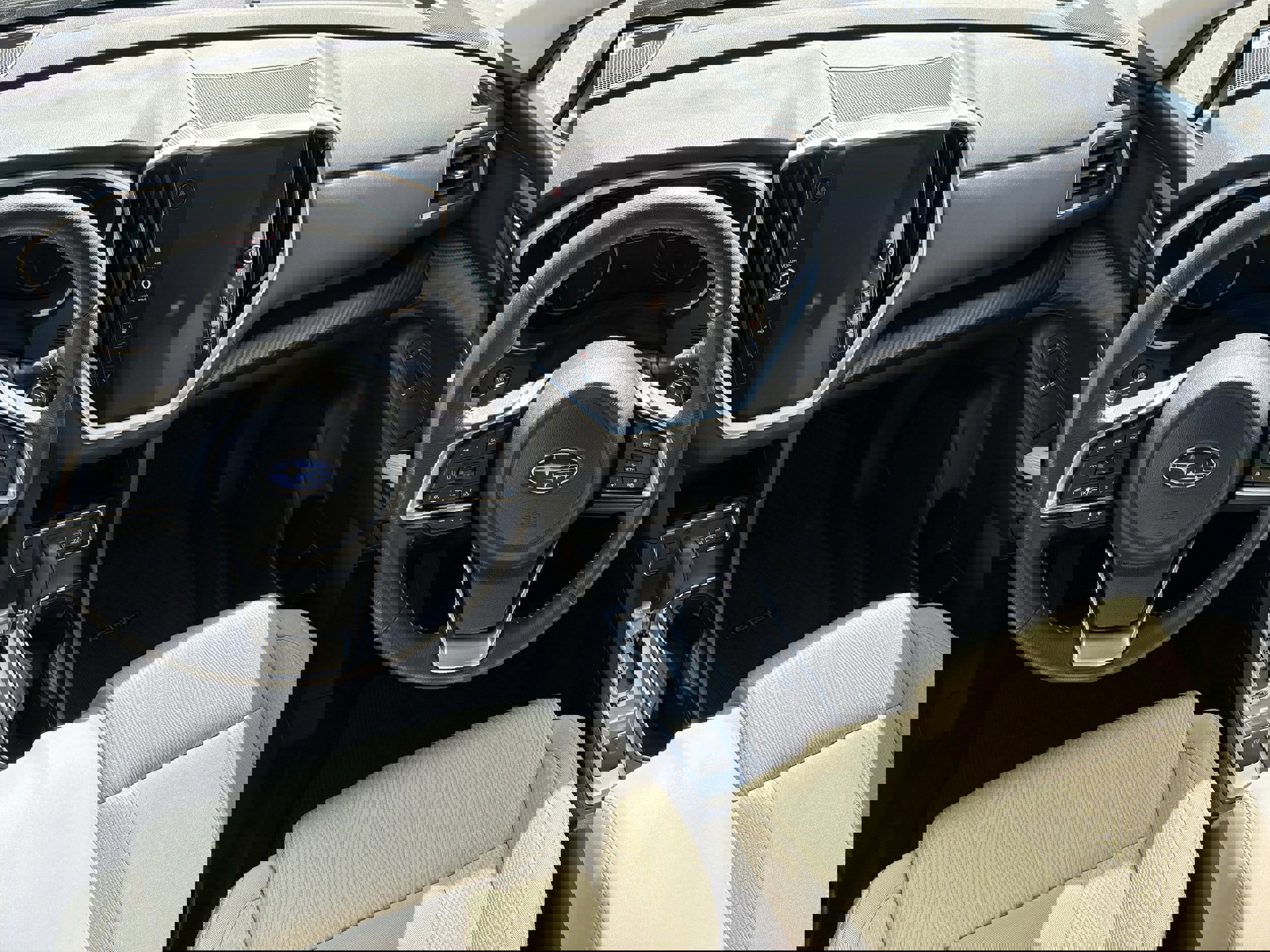 Used 2025 Subaru Ascent Premium image 13