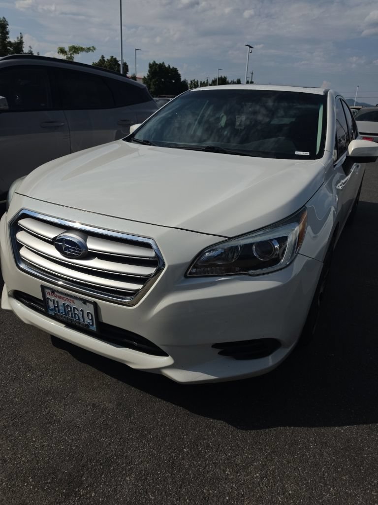 Used 2015 Subaru Legacy 2.5i Premium AWD/4WD image 2