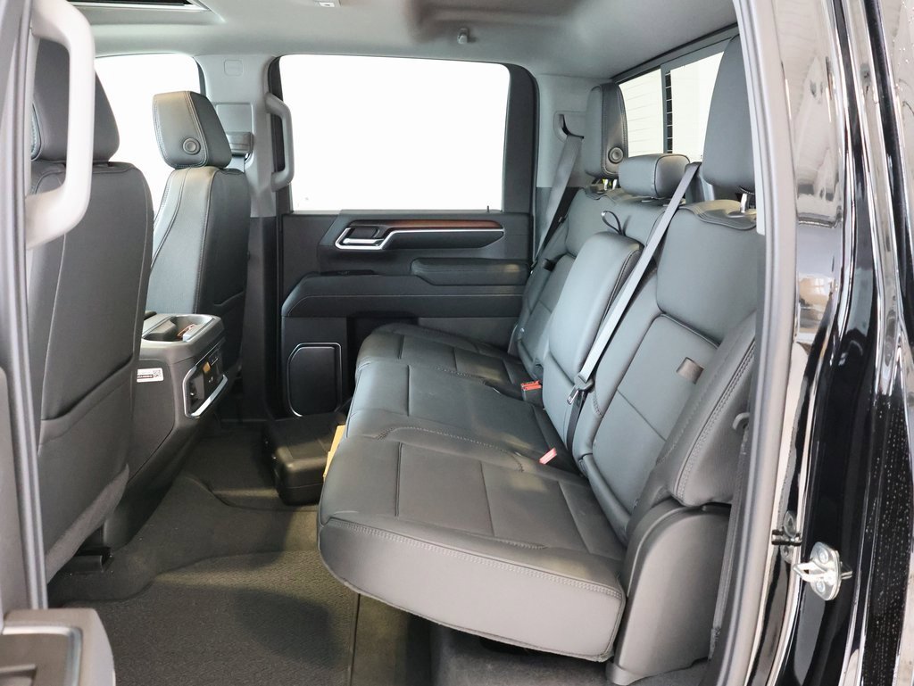 New 2026 GMC Sierra 3500 Denali w/ Denali Reserve Package image 29