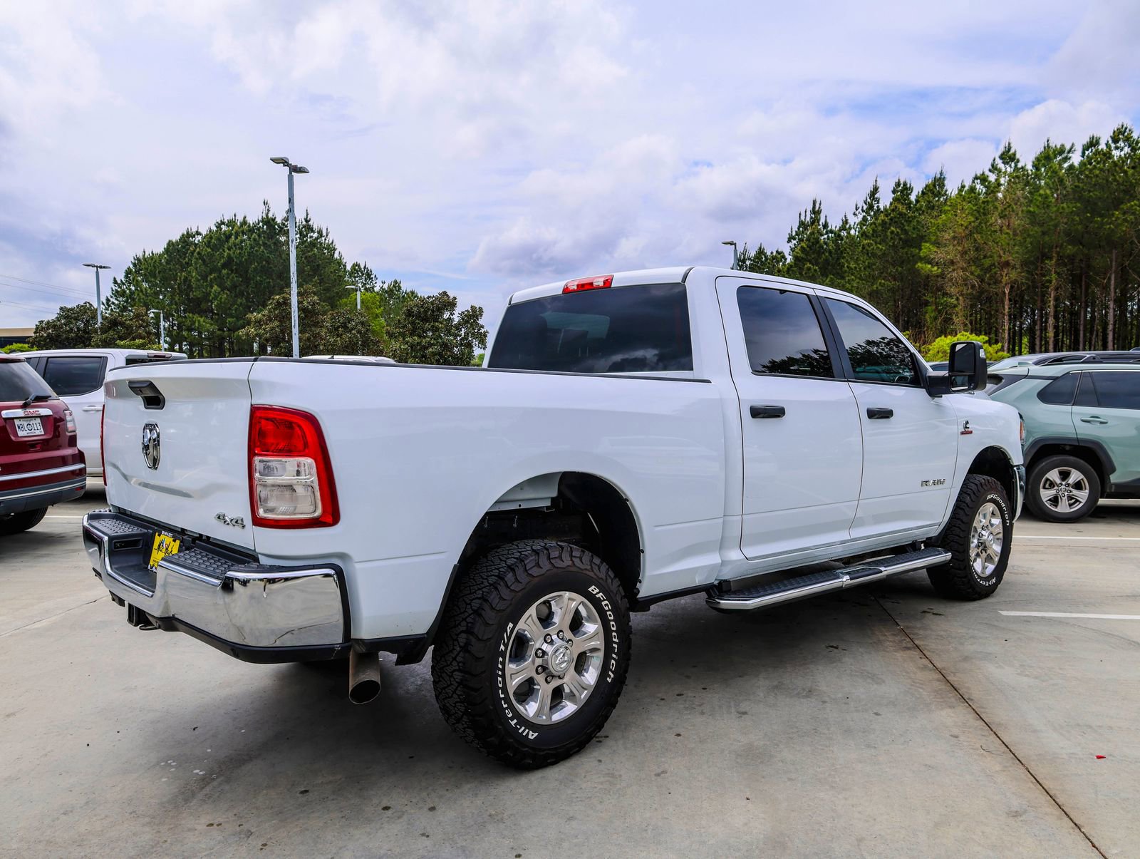 Used 2024 RAM 2500 Big Horn w/ Off Road Package image 9