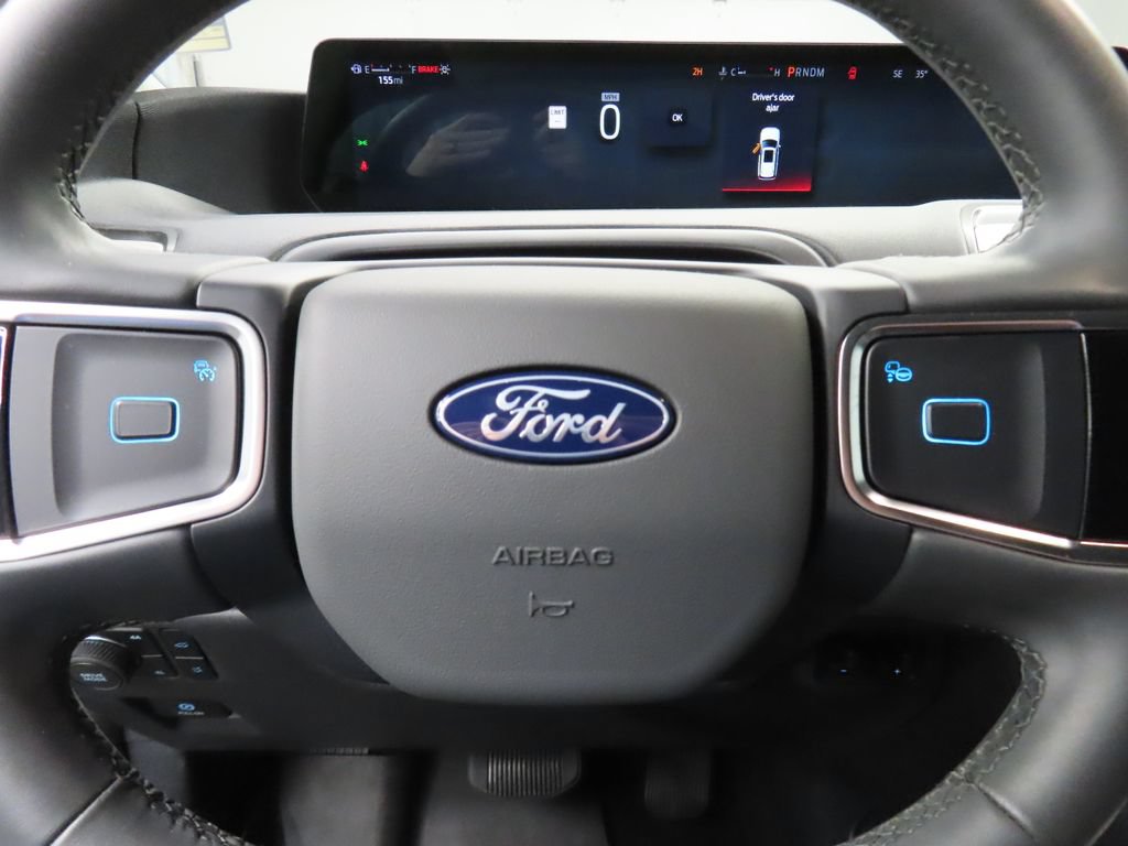 Used 2025 Ford Expedition Max Active AWD/4WD image 63