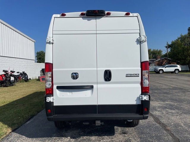 New 2025 RAM ProMaster 2500 w/ Convenience Group image 10