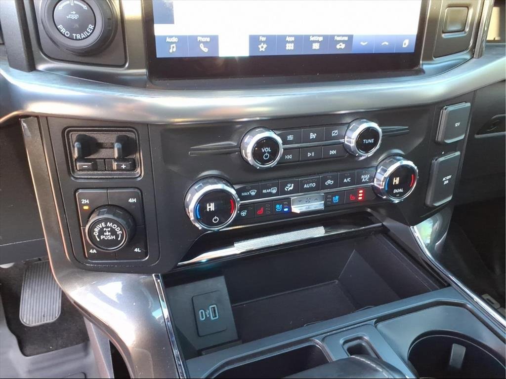 Used 2021 Ford F150 Lariat w/ Equipment Group 502A High image 18