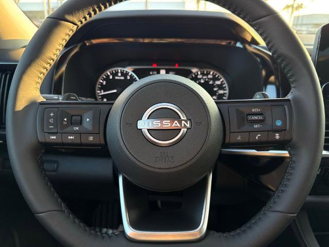 New 2025 Nissan Pathfinder SL w/ Black Appearance Package image 21