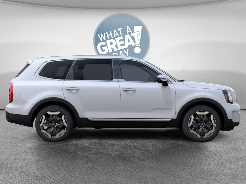 New 2025 Kia Telluride S image 7