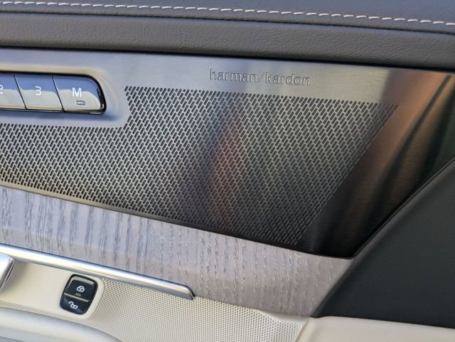 New 2026 Volvo XC90 B6 Ultra w/ Protection Package image 25