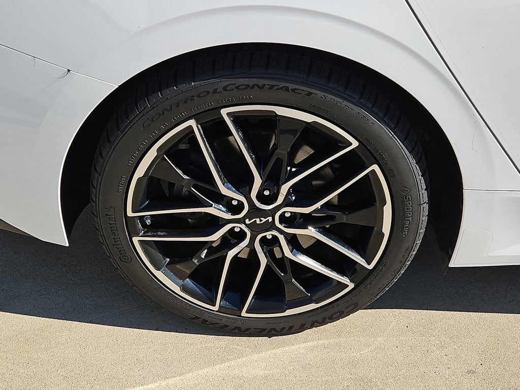 Used 2023 Kia K5 GT w/ GT1 Package image 10