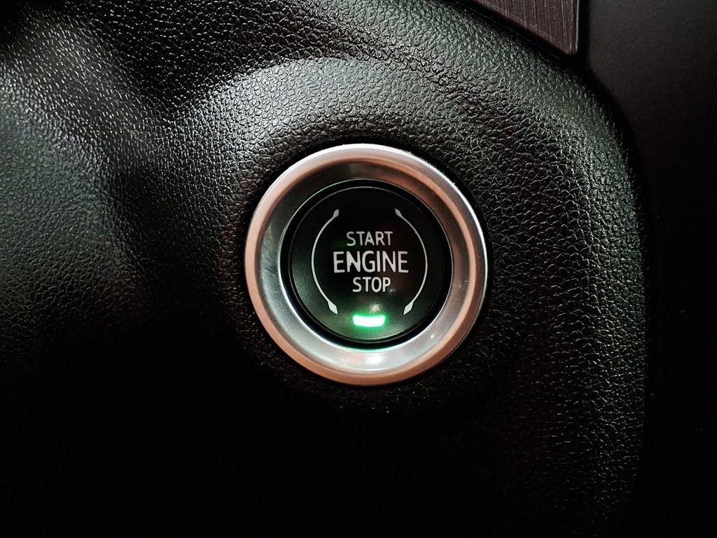 Used 2019 GMC Sierra 1500 AT4 w/ AT4 Premium Package image 16