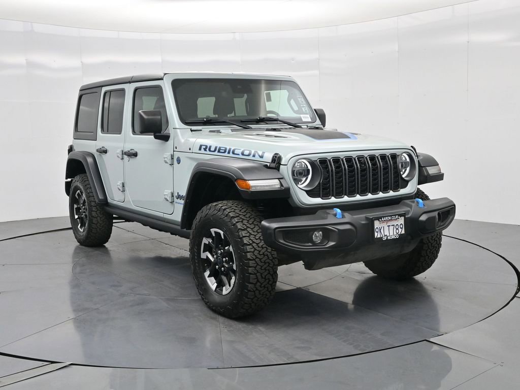 Used 2024 Jeep Wrangler Unlimited Rubicon 4xe w/ Technology Group image 3