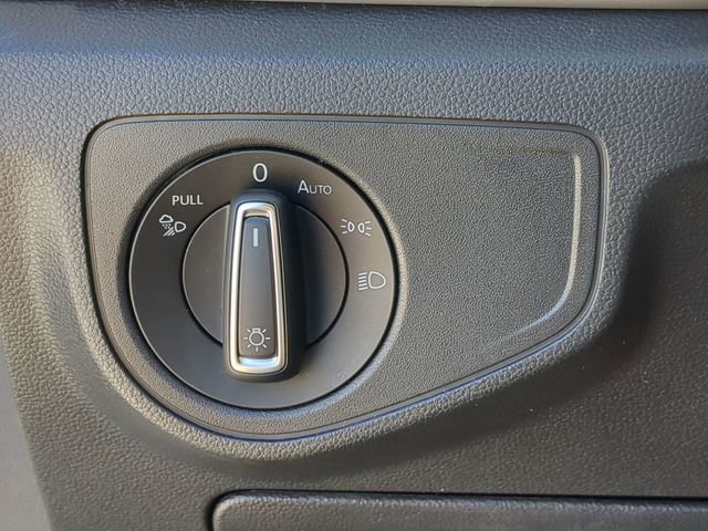 Certified 2023 Volkswagen Atlas SE w/ Panoramic Sunroof Package image 28