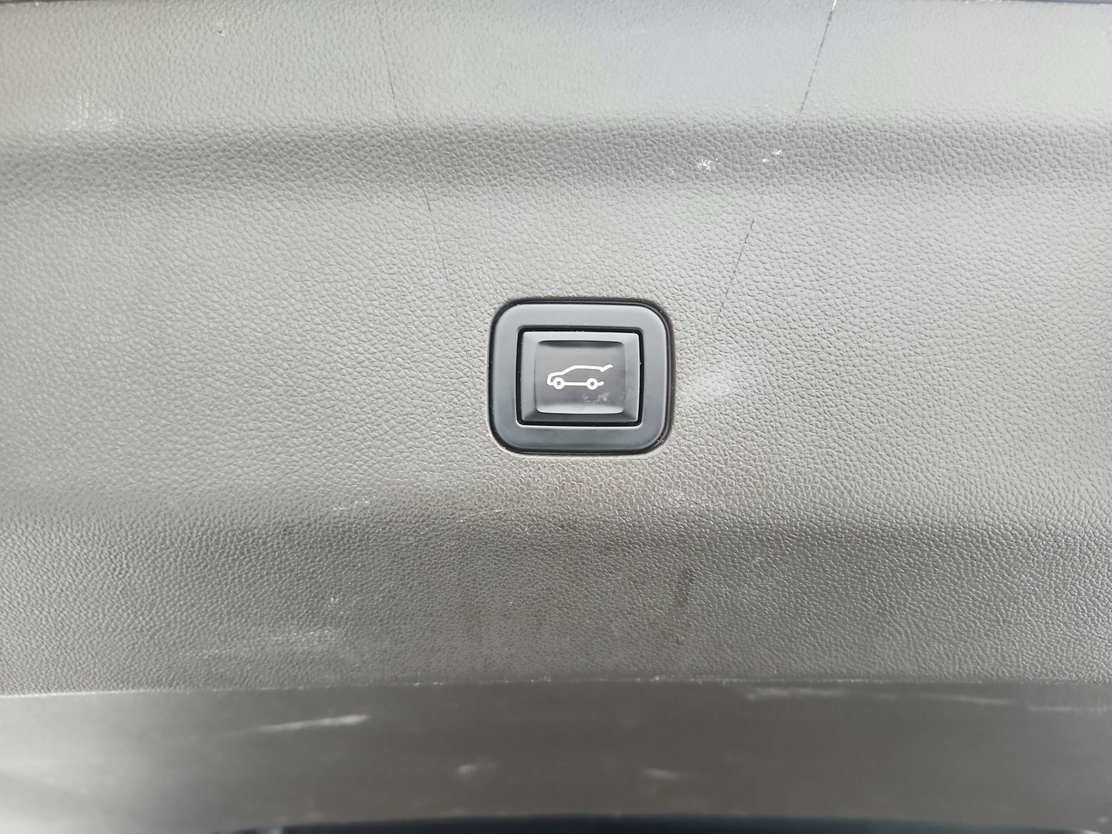 Used 2021 GMC Yukon XL Denali AWD/4WD image 49