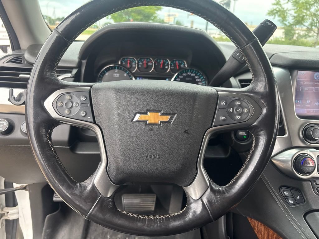 Used 2018 Chevrolet Suburban Premier AWD/4WD image 13