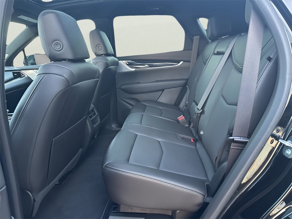 Certified 2025 Cadillac XT5 Premium Luxury w/ Technology Package image 16
