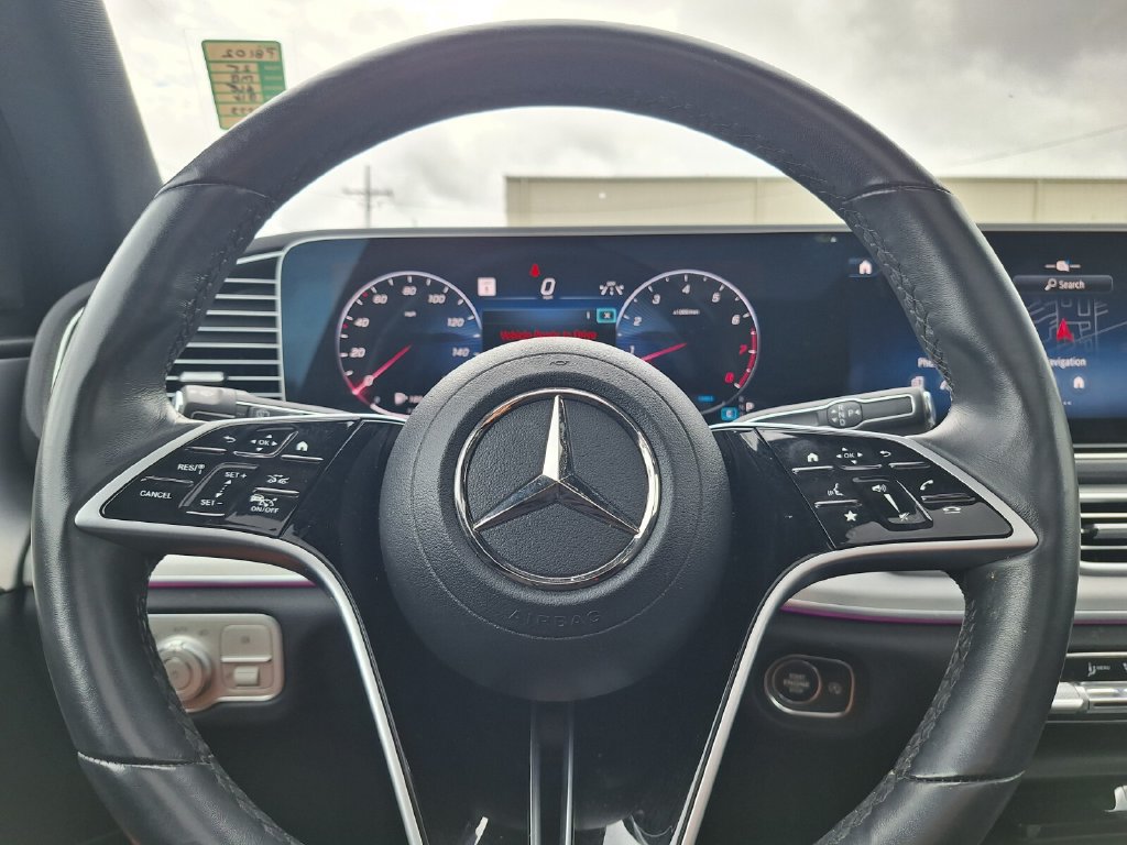 Used 2025 Mercedes-Benz GLE 350 4MATIC image 16