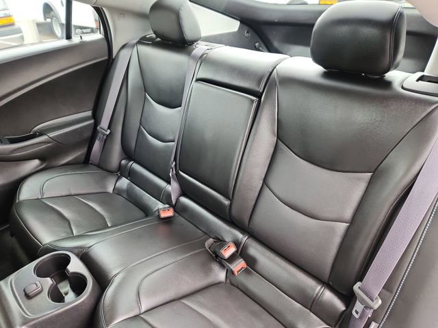 Used 2017 Chevrolet Volt LT w/ Comfort Package image 28