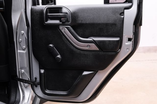 Used 2015 Jeep Wrangler Unlimited Sport AWD/4WD image 70