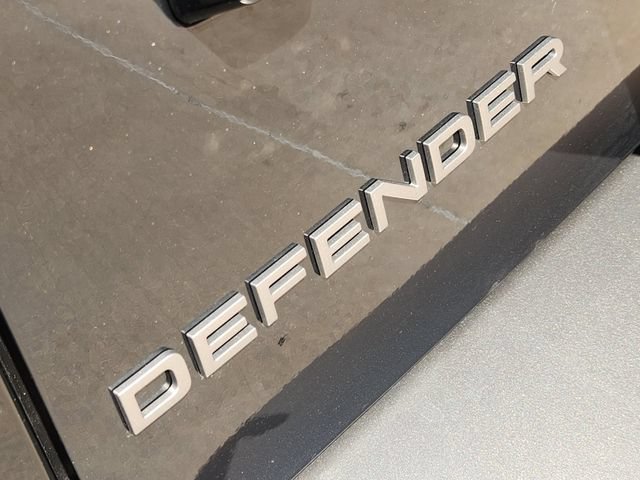 Used 2026 Land Rover Defender 110 S AWD/4WD image 12