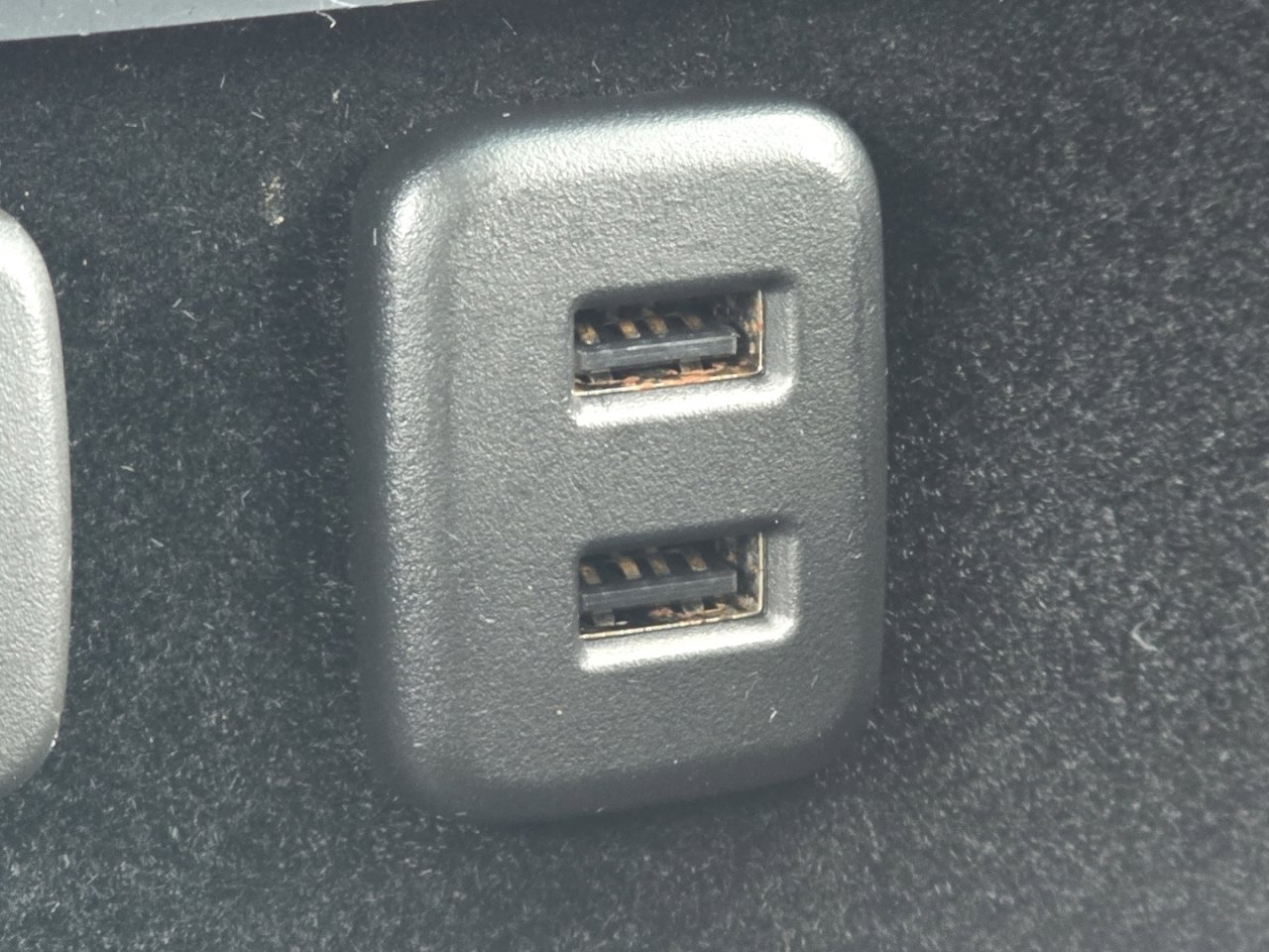 Used 2019 Cadillac Escalade Premium Luxury image 10