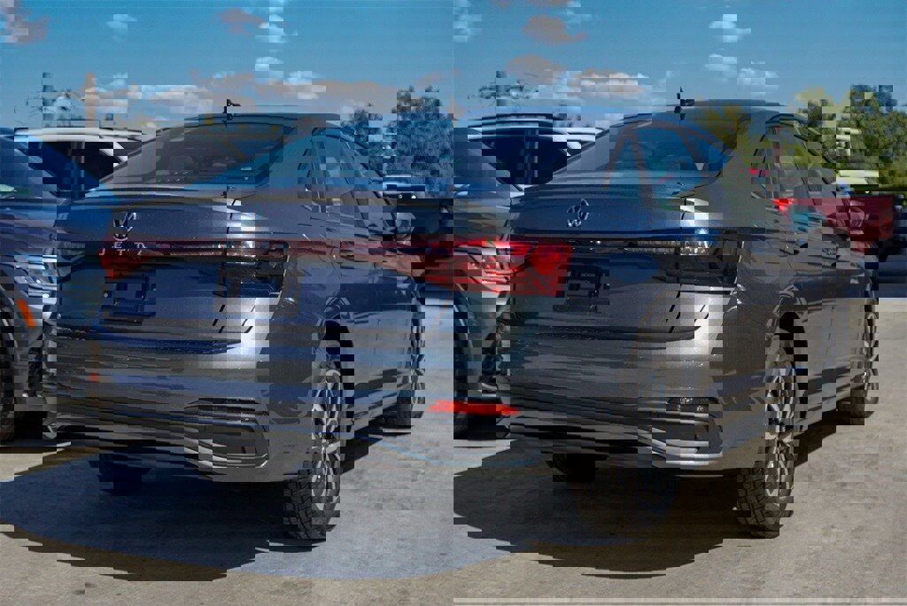 New 2026 Volkswagen Jetta S image 7