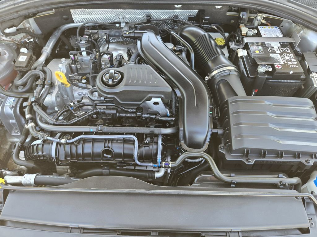 Used 2024 Volkswagen Jetta S image 30