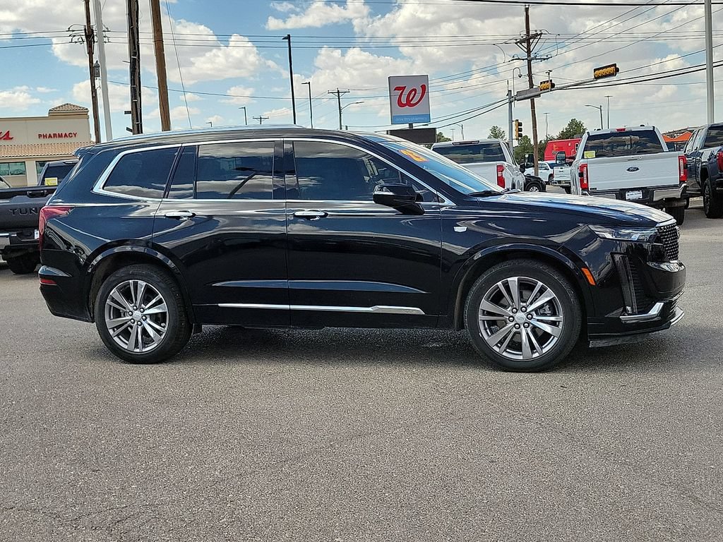 Used 2023 Cadillac XT6 Premium Luxury FWD image 14