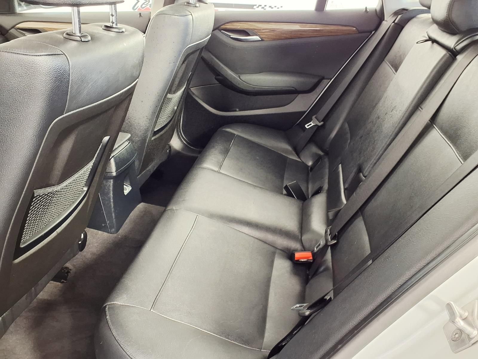 Used 2014 BMW X1 sDrive28i image 9