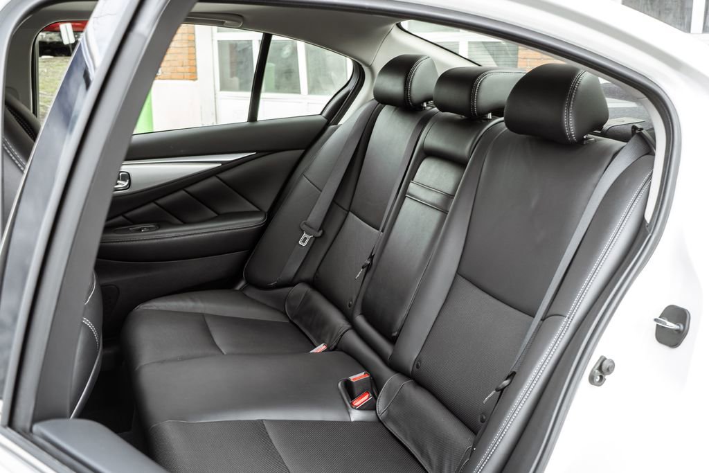Used 2021 INFINITI Q50 Luxe image 28