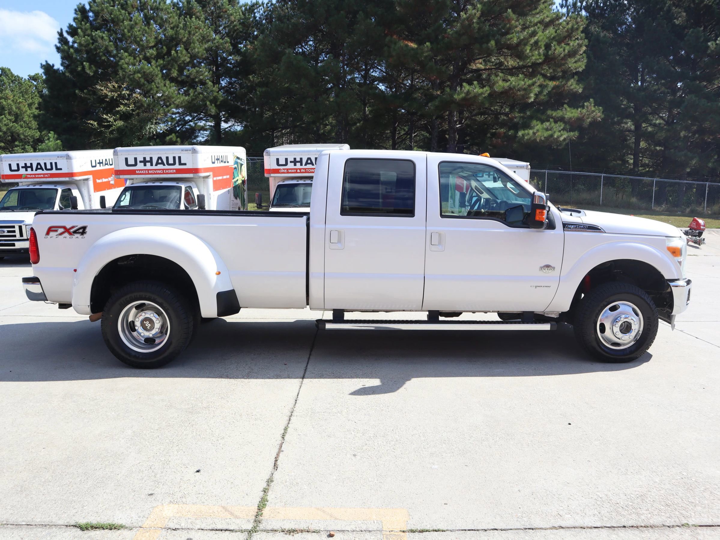 Used 2015 Ford F350 King Ranch w/ King Ranch w/Chrome Package image 7