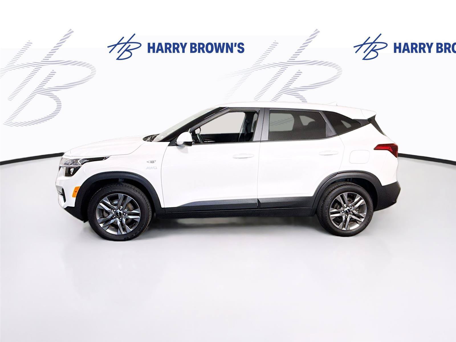 Used 2023 Kia Seltos LX AWD/4WD image 24