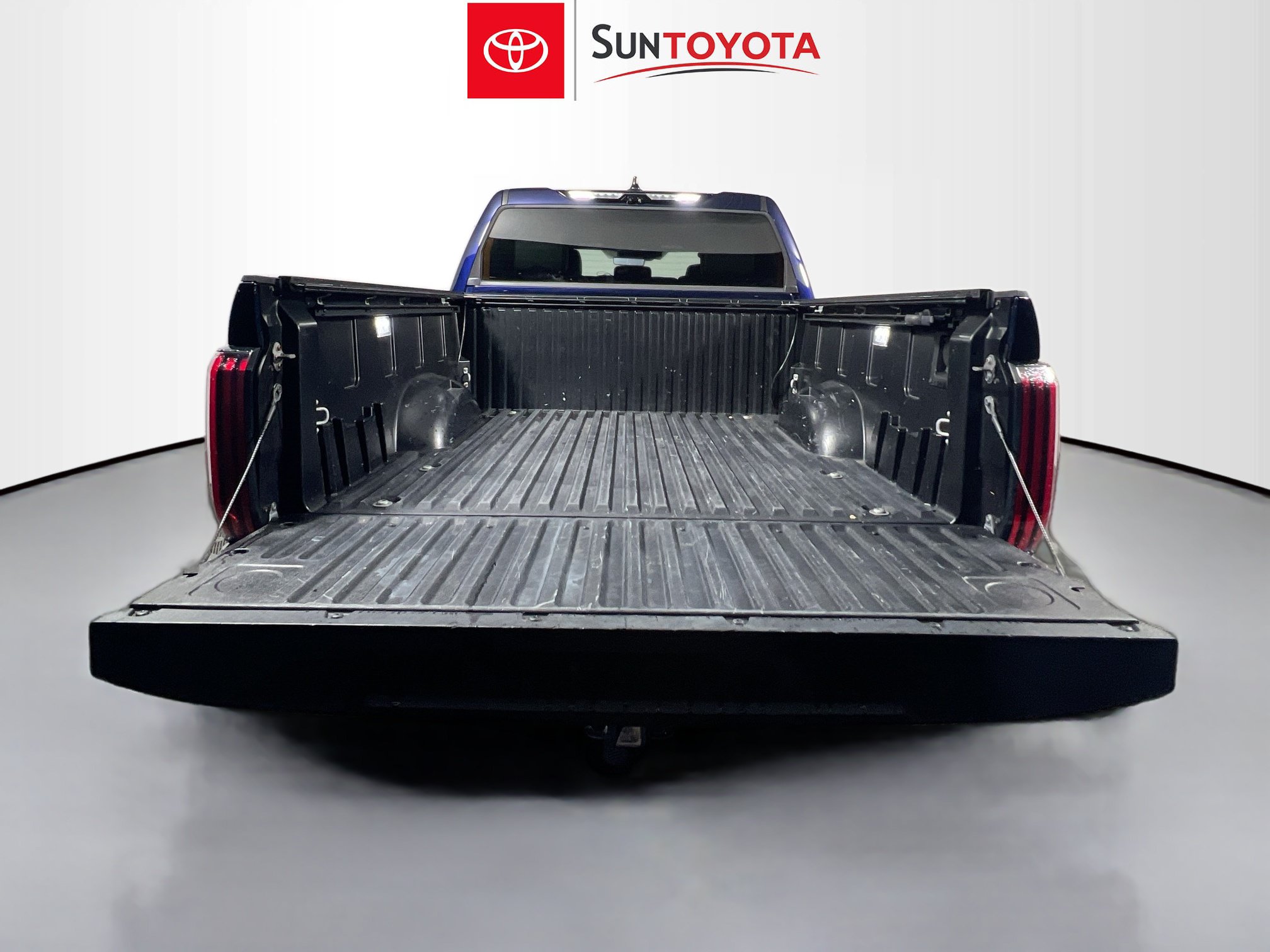 Used 2022 Toyota Tundra Platinum RWD image 33