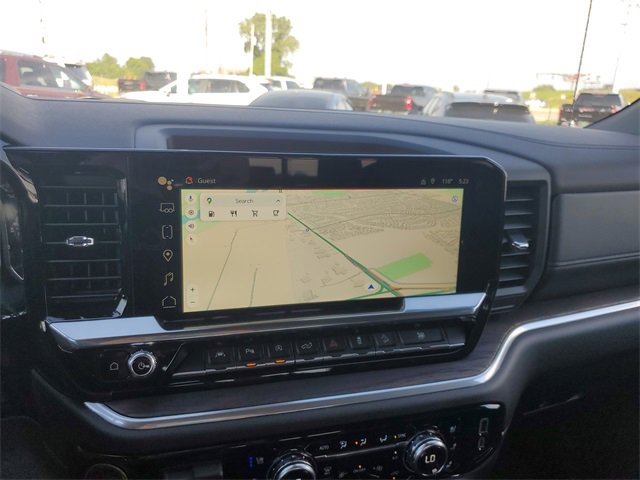 New 2026 GMC Sierra 1500 SLT image 17