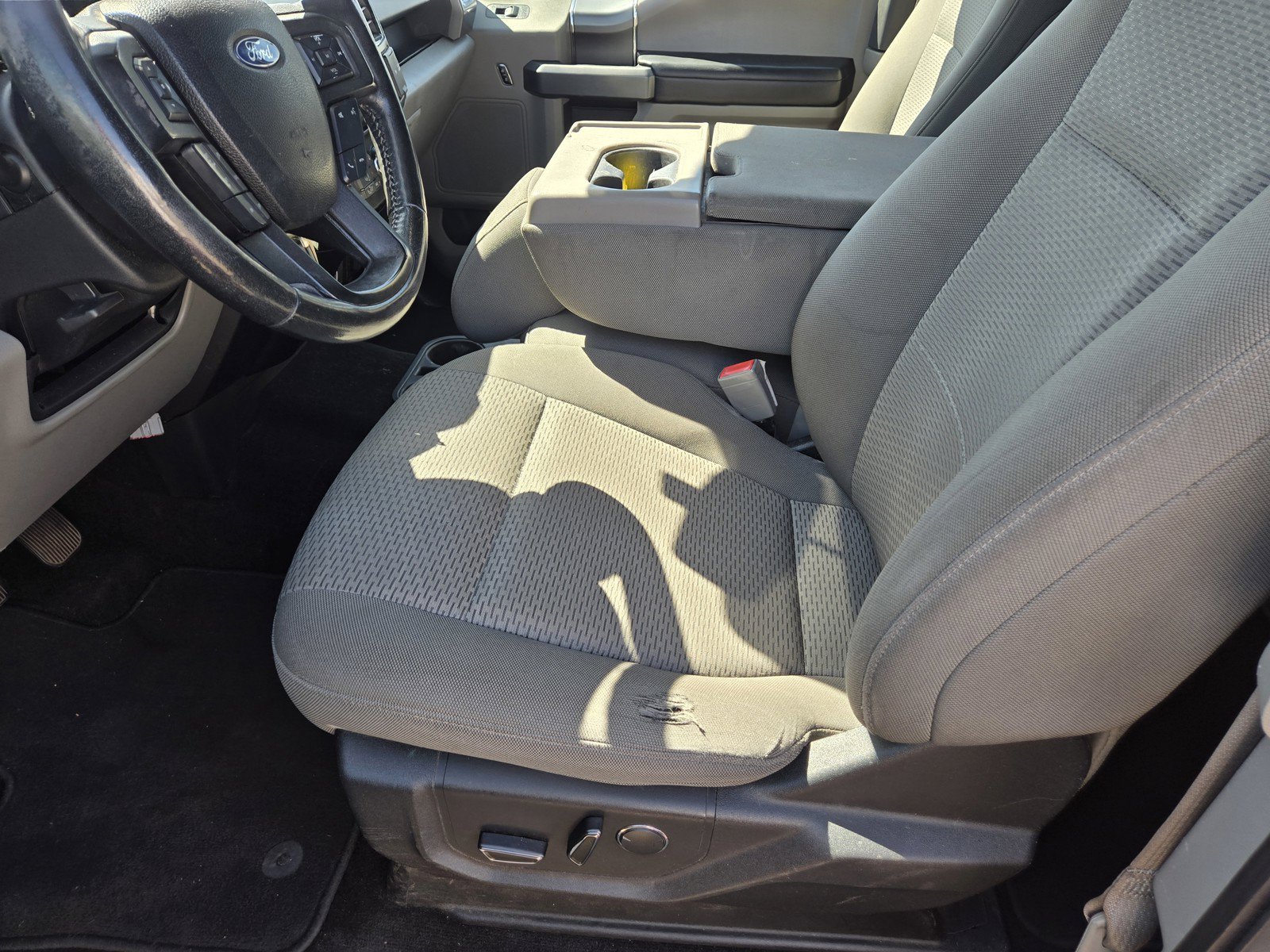 Used 2018 Ford F150 XLT w/ Equipment Group 302A Luxury RWD image 10