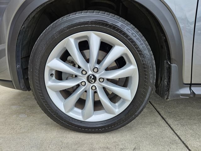 Used 2019 INFINITI QX50 Essential w/ Proactive Package AWD/4WD image 9