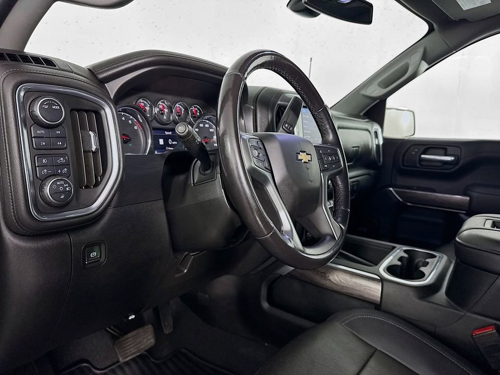 Used 2021 Chevrolet Silverado 1500 LTZ w/ LTZ Premium Package AWD/4WD image 14