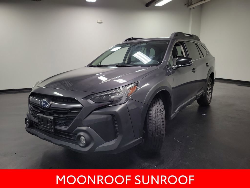 Used 2023 Subaru Outback Premium AWD/4WD image 4