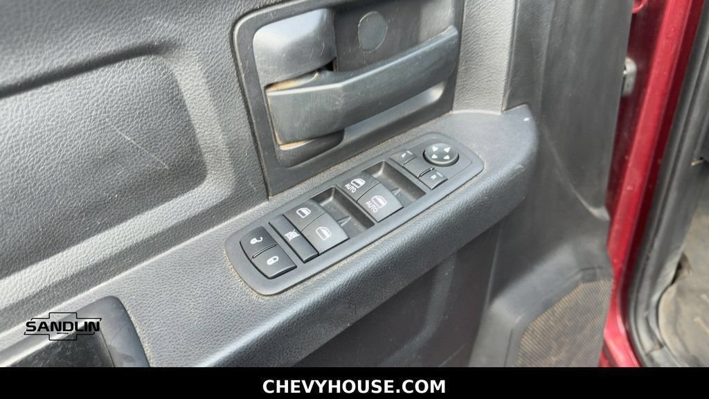 Used 2017 RAM 2500 Tradesman w/ Chrome Appearance Group AWD/4WD image 13
