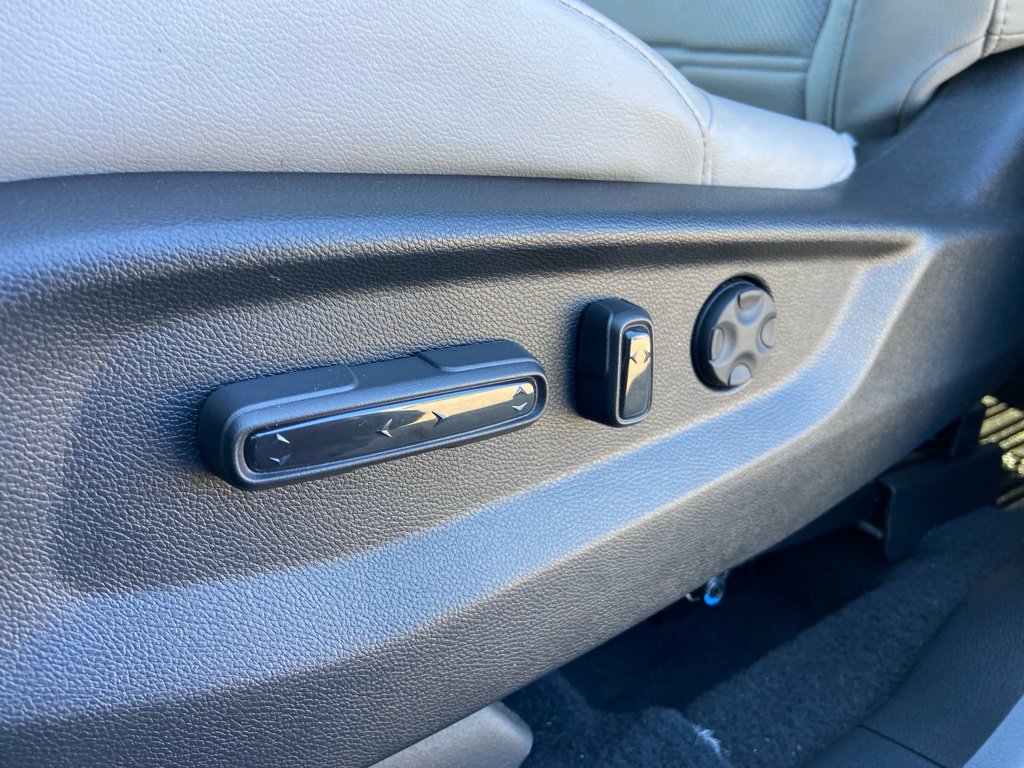 Used 2020 Honda CR-V EX-L image 9