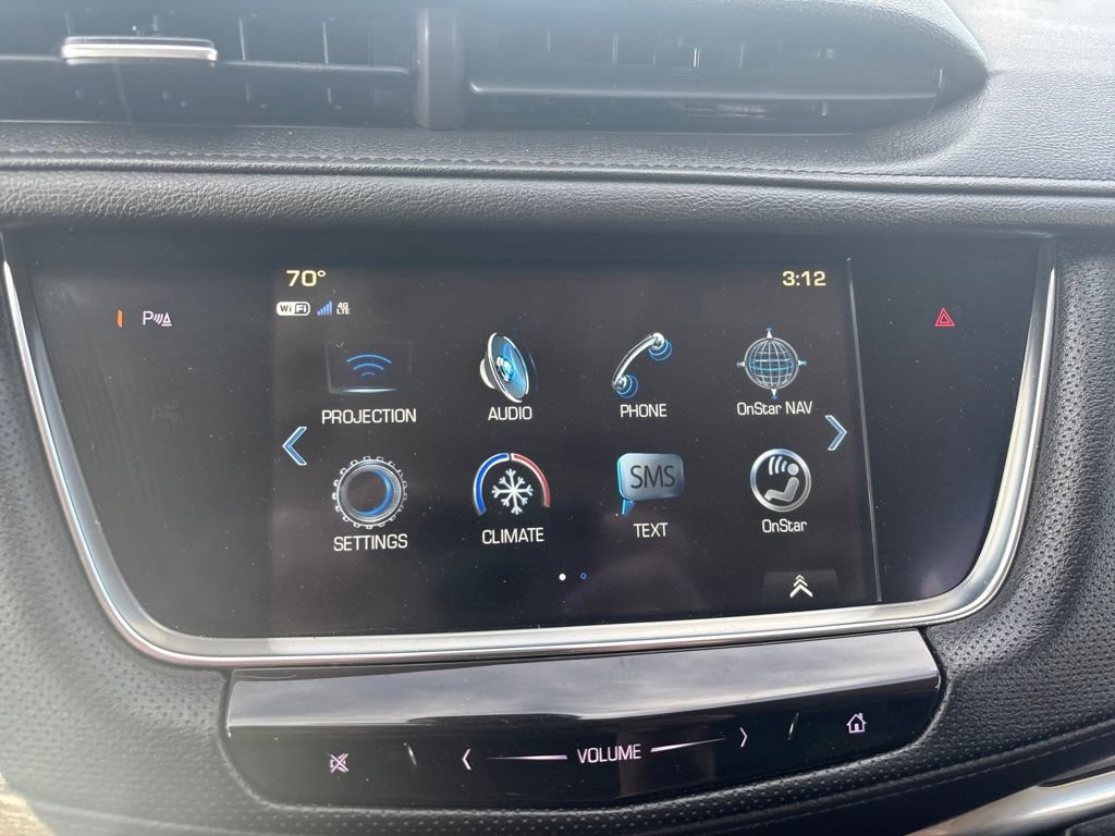 Used 2018 Cadillac XT5 Luxury w/ Driver Awareness Package AWD/4WD image 25