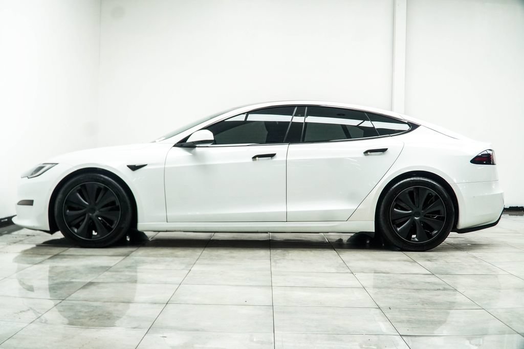 Used 2023 Tesla Model S AWD/4WD image 10