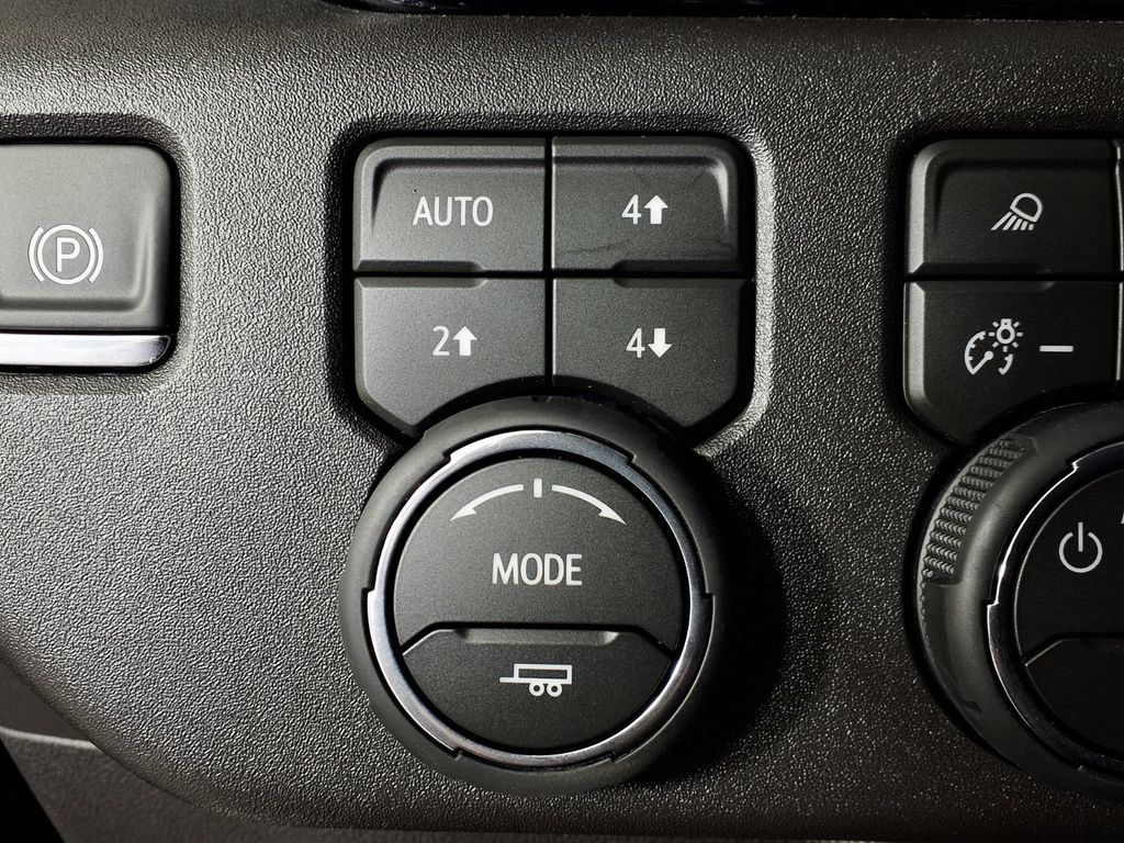 Used 2026 Chevrolet Silverado 1500 ZR2 AWD/4WD image 15