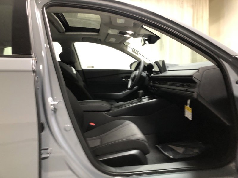 New 2026 Honda Accord SE image 13