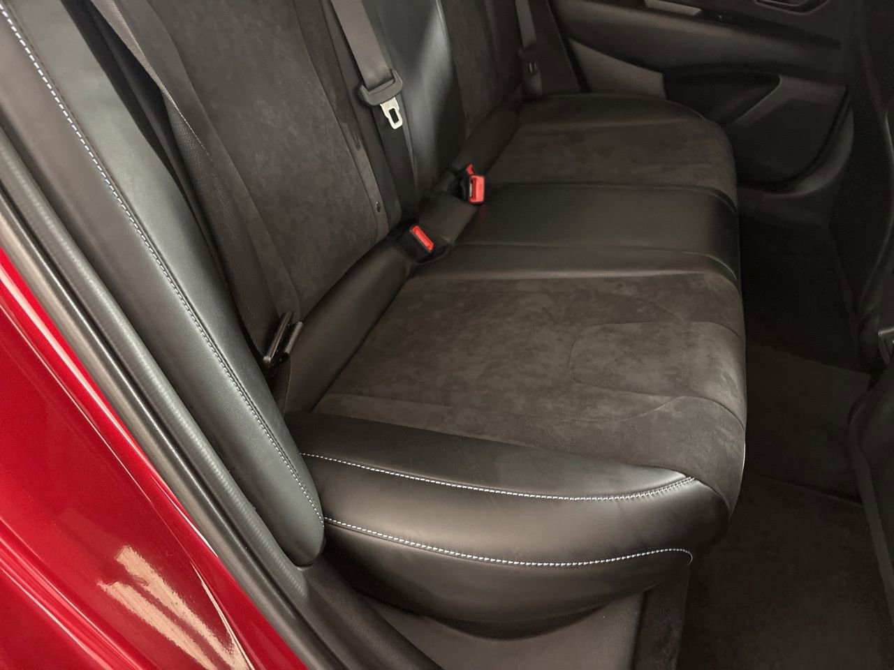 Used 2025 Hyundai Elantra N image 30