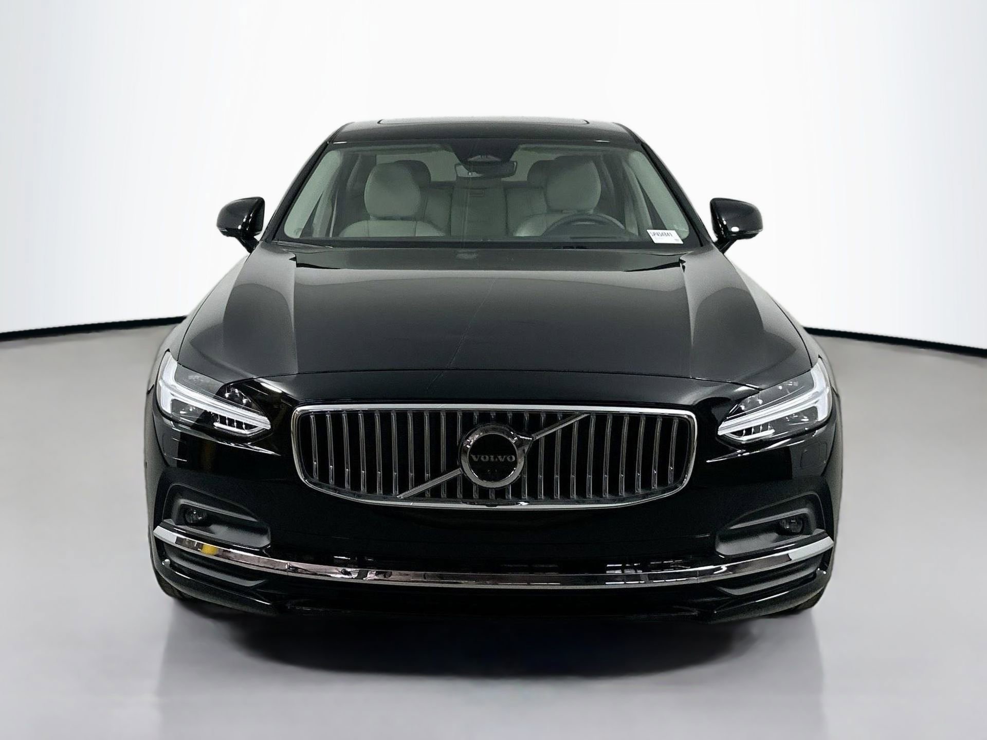 New 2025 Volvo S90 B6 Ultra w/ Lounge Package image 2