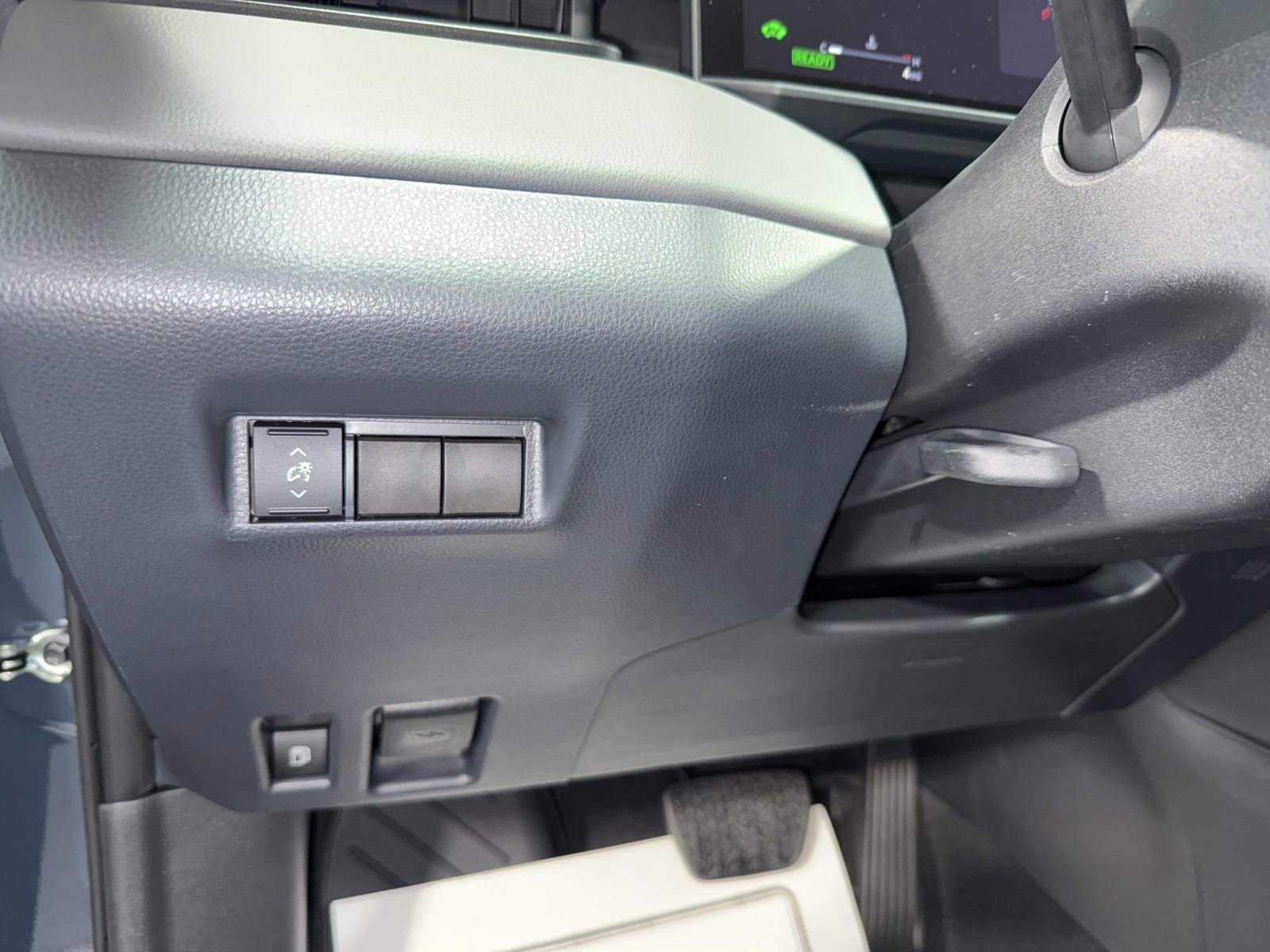 New 2026 Toyota RAV4 LE AWD/4WD image 30