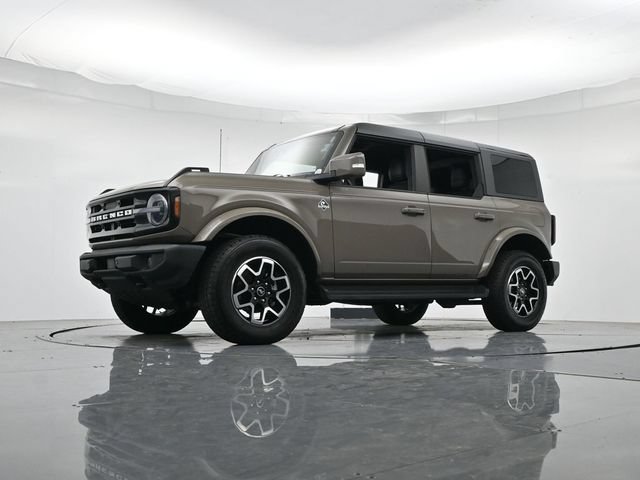 Certified 2025 Ford Bronco Outer Banks AWD/4WD image 41