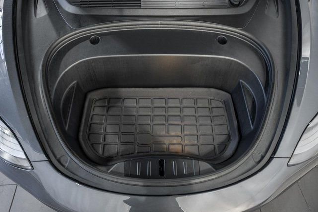 Used 2023 Tesla Model 3 Standard Range image 15